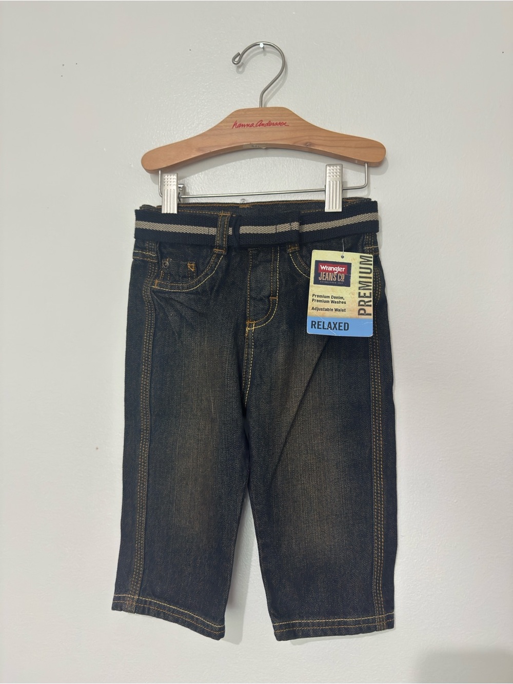 Wrangler Relaxed Fit Dark Jeans